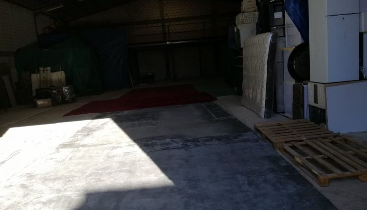 مستودع تخزين عفش بالرياض