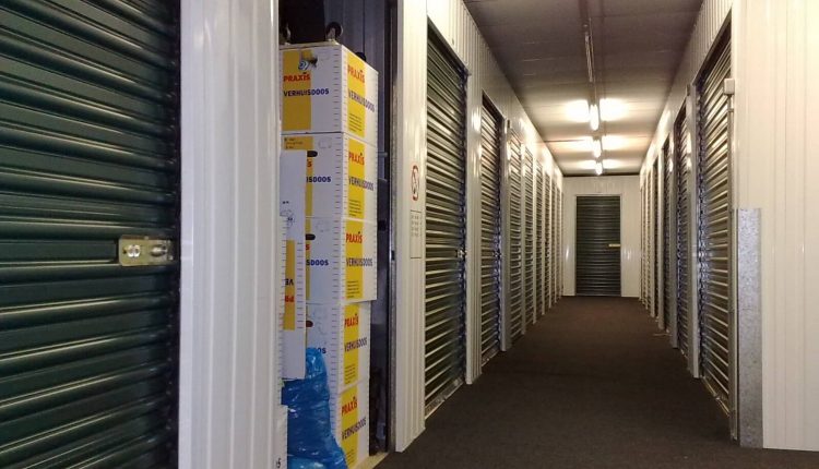 أجود مستودعات تخزين الأثاث في الرياض