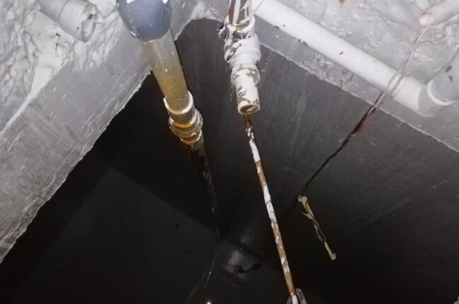 كشف تسربات المياه وعزل خزانات