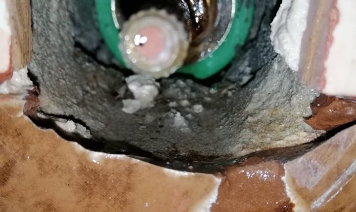 كيفية كشف تسربات المياه بالرياض